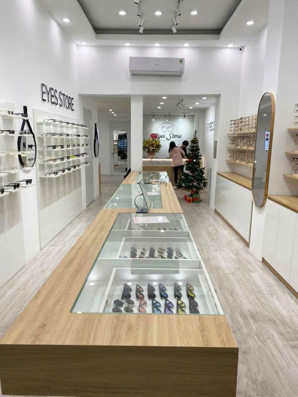 Thiết kế showroom 2026 ở Yên Hòa theo hướng nào?