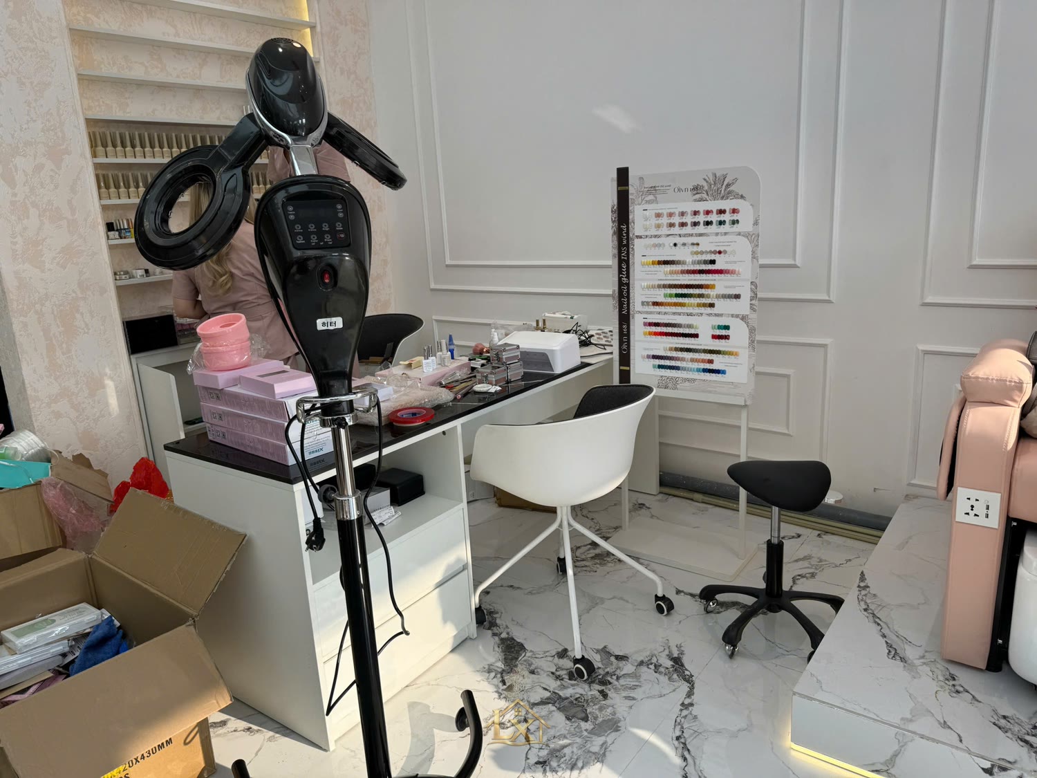 Thiết kế tiệm nail 2026 ở Láng Hạ theo hướng nào?