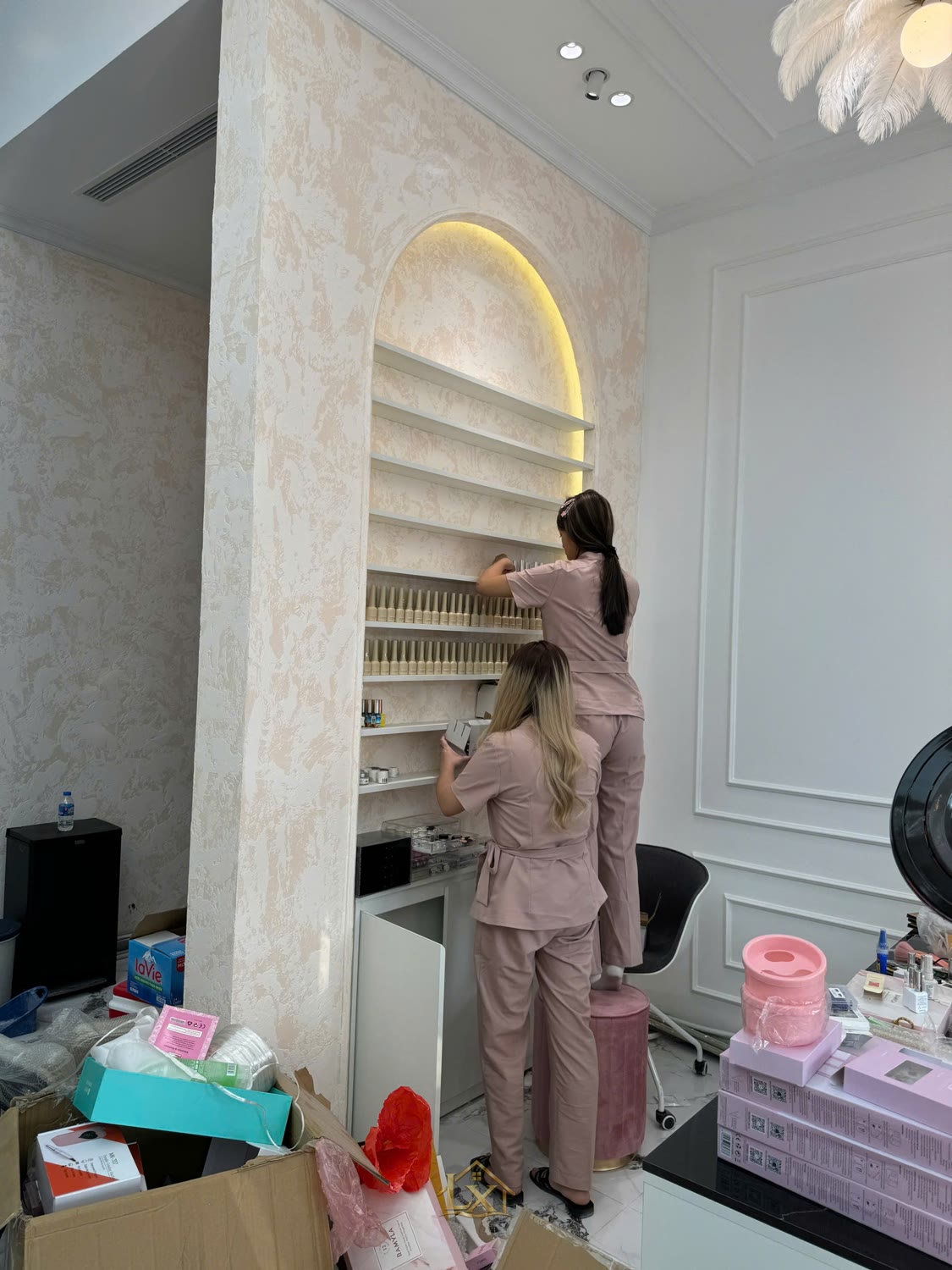 Tiệm nail ở Uông Bí: tiêu chí chọn đơn vị thi công
