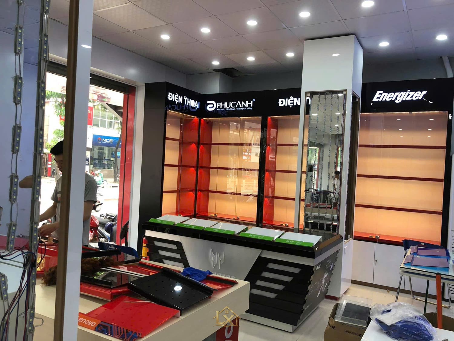 Showroom tại Hạ Long: mẫu đẹp & xu hướng 2026