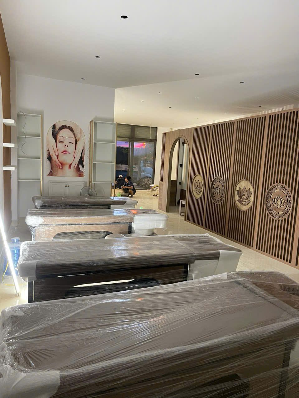 Ổ điện spa bị ẩm, chập: cách phòng tránh an toàn