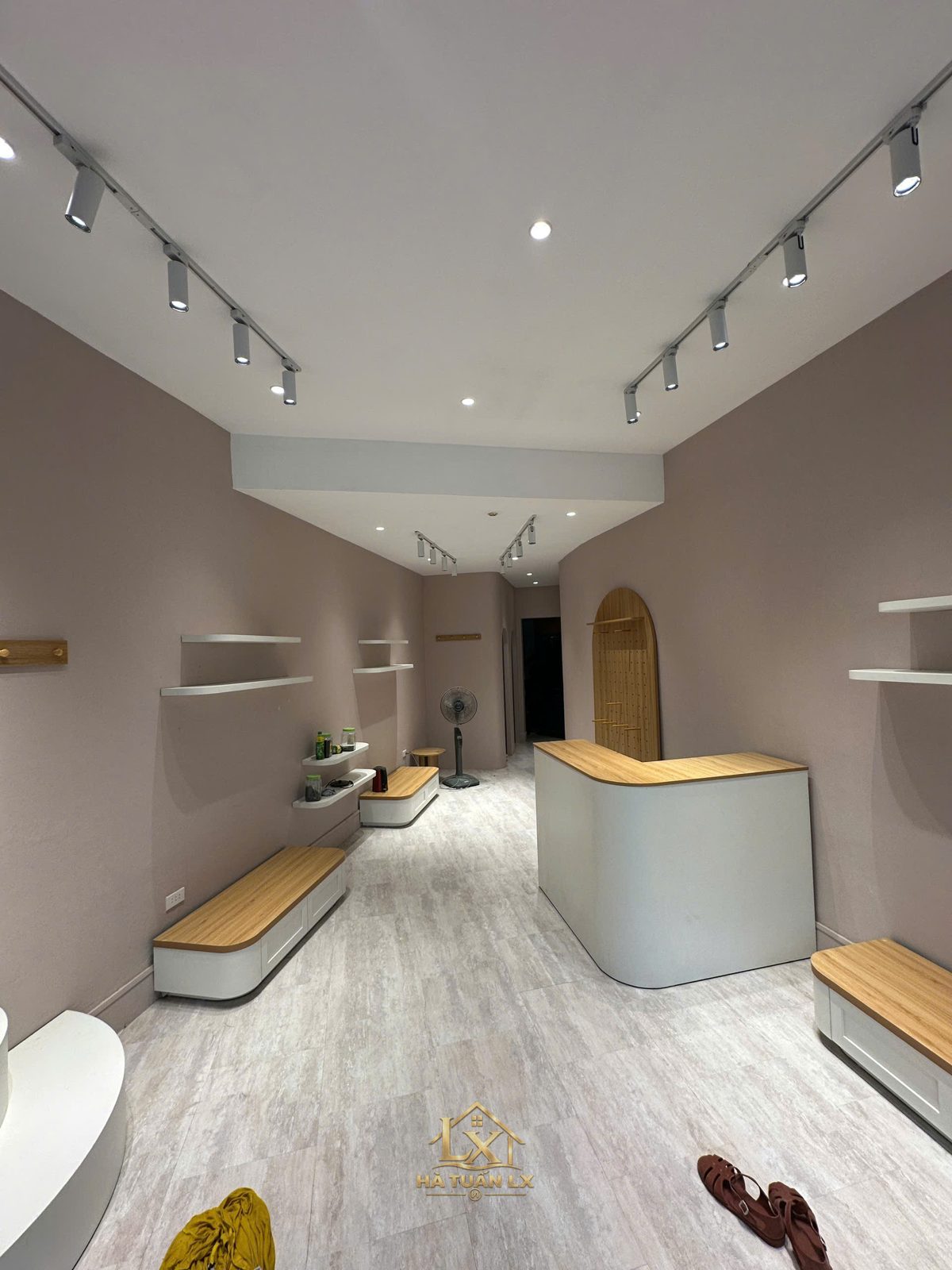 Showroom ở Kim Mã: tiêu chí chọn đơn vị thi công