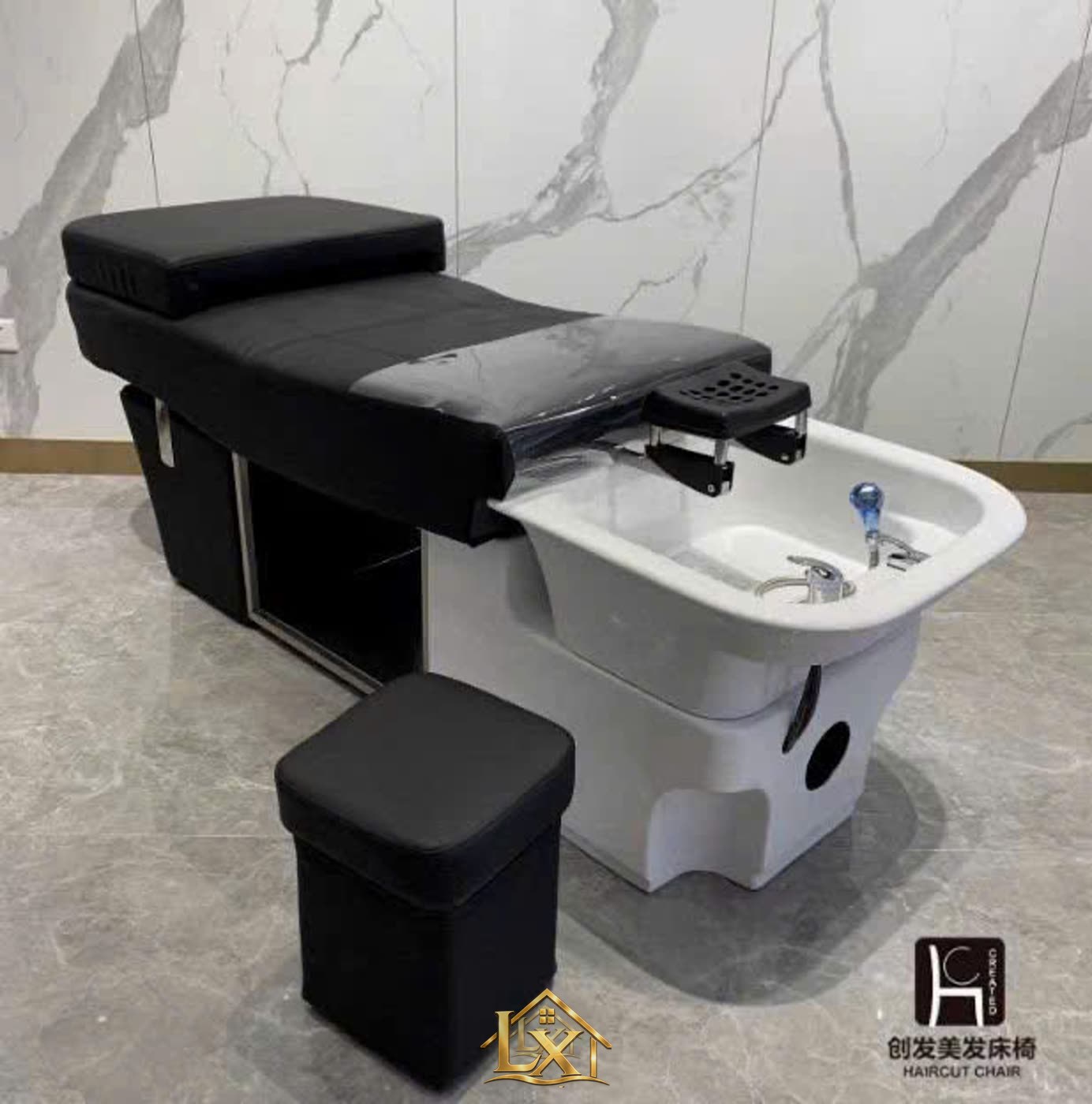Mẫu giường gội dưỡng sinh đen hiện đại - Nội Thất Hà Tuấn LX