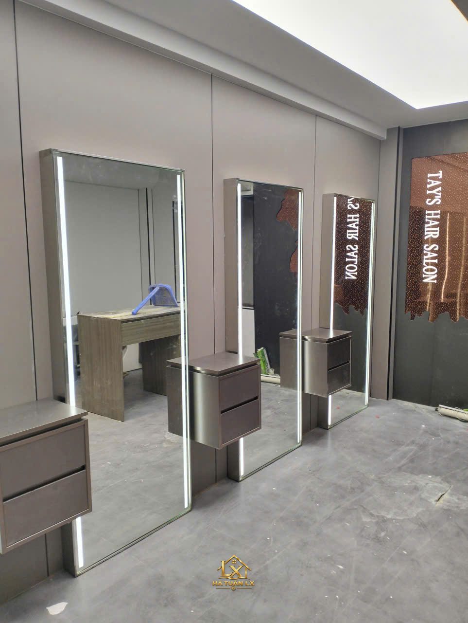 Mẫu gương salon thực tế do Nội Thất Hà Tuấn LX thi công 101 - Nội Thất Hà Tuấn LX