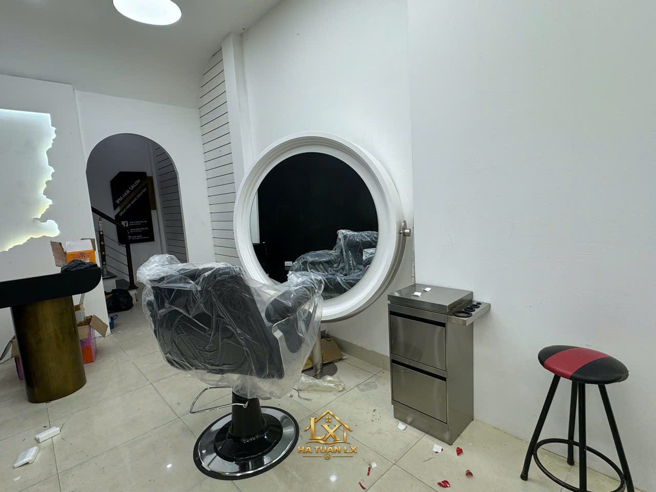 Mẫu gương salon thực tế do Nội Thất Hà Tuấn LX thi công 106 - Nội Thất Hà Tuấn LX
