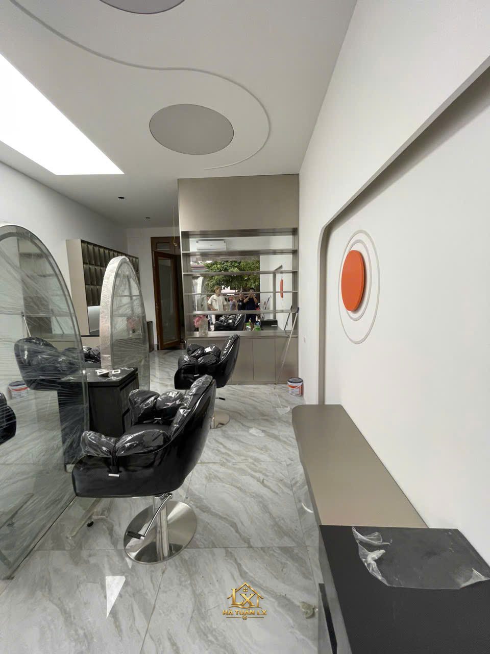 Mẫu gương salon thực tế do Nội Thất Hà Tuấn LX thi công 109 - Nội Thất Hà Tuấn LX