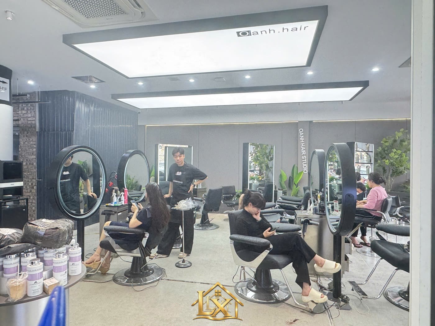 Bộ ba ánh sáng, âm nhạc, nhiệt độ tạo trải nghiệm salon spa