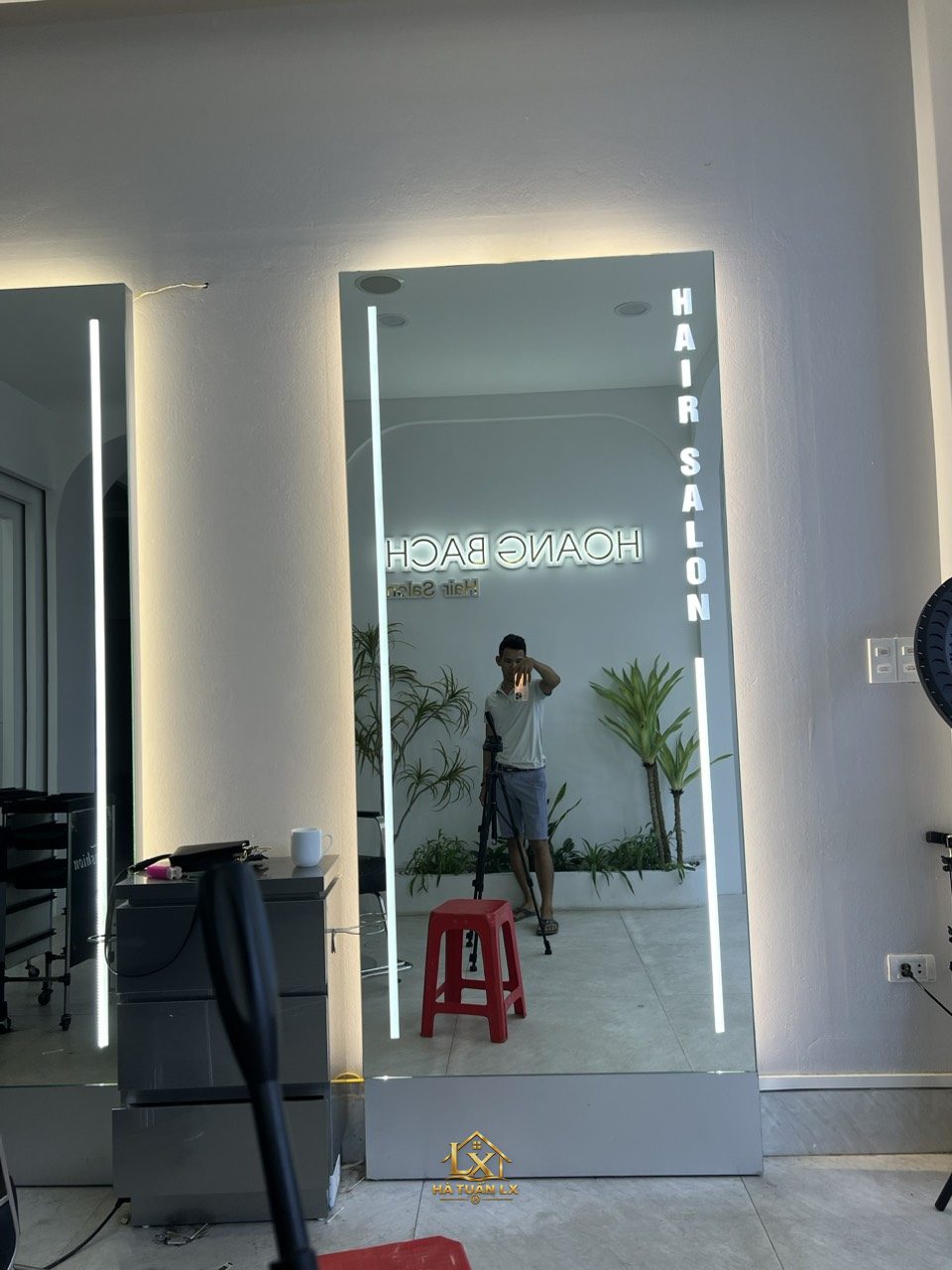 Mẫu gương salon thực tế do Nội Thất Hà Tuấn LX thi công 66 - Nội Thất Hà Tuấn LX