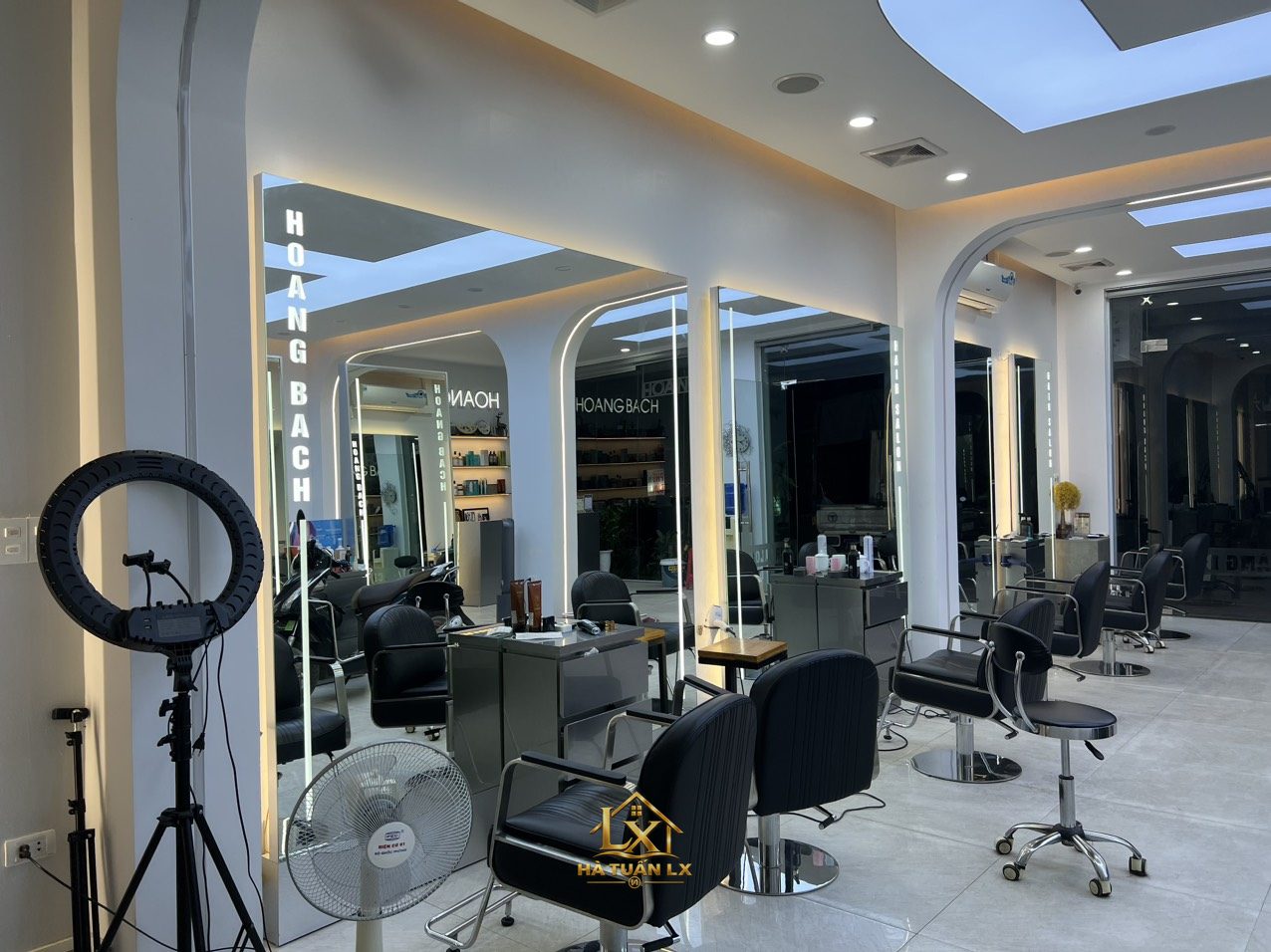 Mẫu gương salon thực tế do Nội Thất Hà Tuấn LX thi công 68 - Nội Thất Hà Tuấn LX